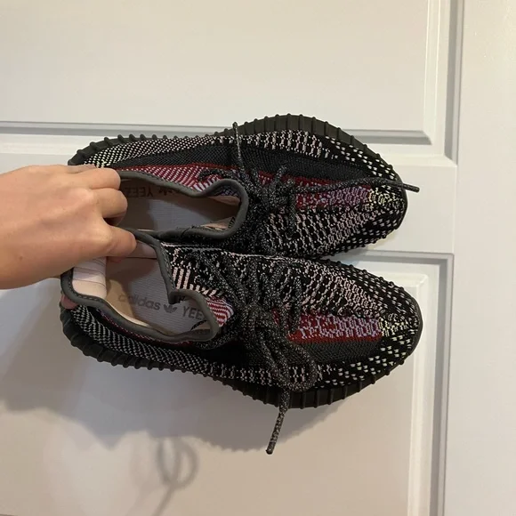 adidas gazelle silver green womens Adidas Yeezy Boost 350 V2 Yecheil (Infant) - BOPF